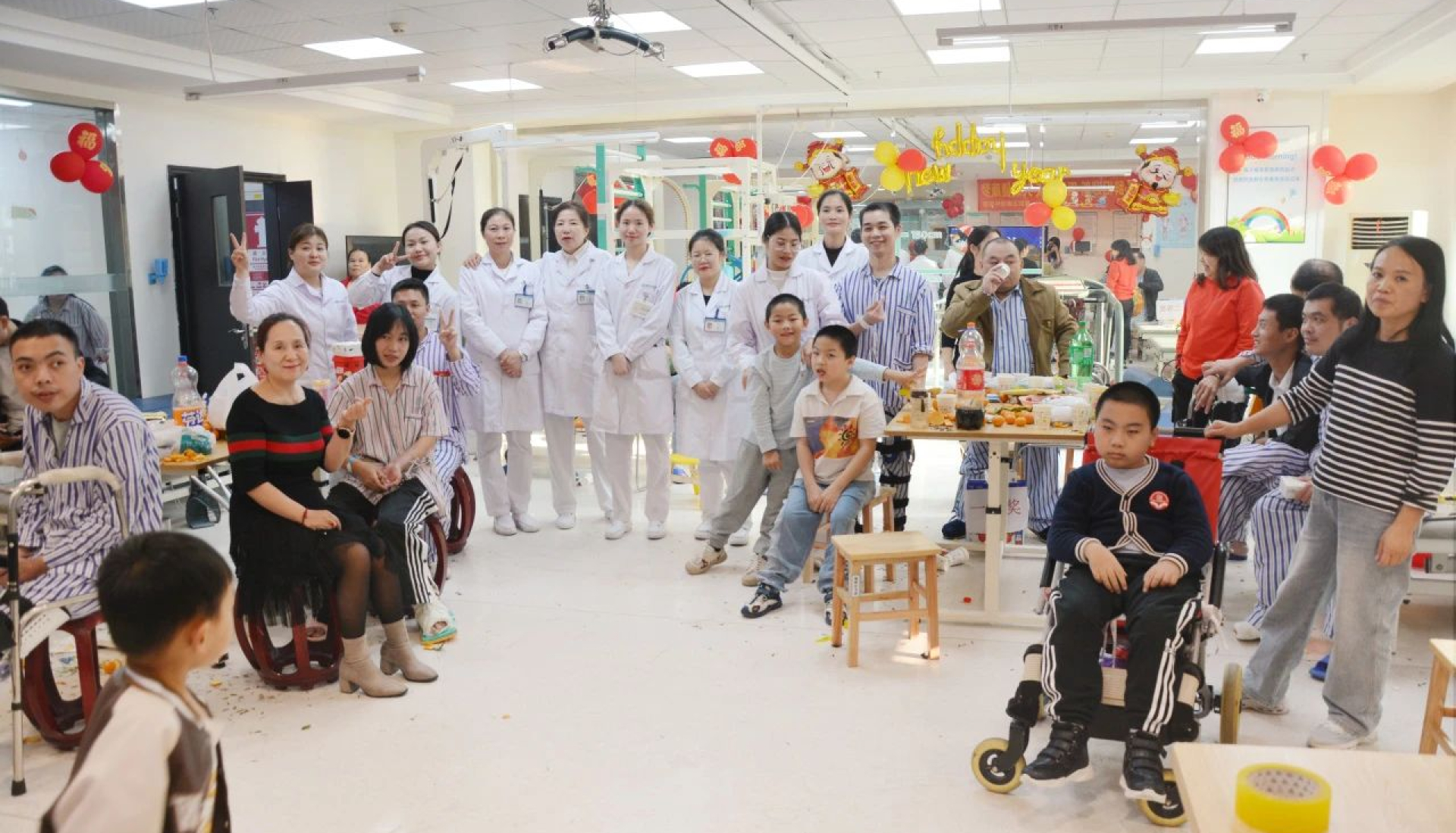 医患同庆，共筑健康梦 —— 深圳正康骨科医院 2025 辞旧迎新医患联欢会