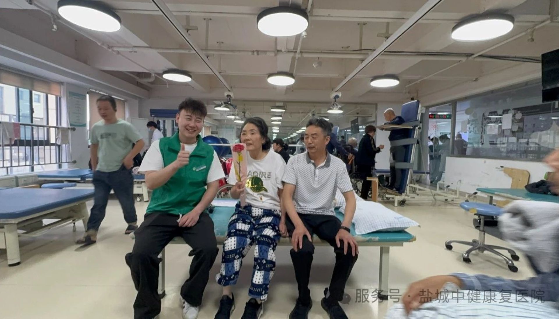 治疗有深度 服务有温度 第七期母亲节温情送暖 -盐城